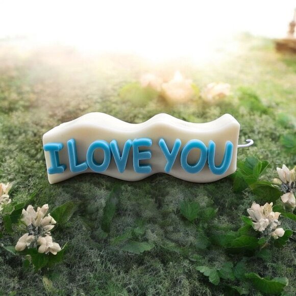 NEW | "I Love You" Handpoured Soy Wax Candle w/ Cotton Wick "Happy Days" Scent - Picture 6 of 7